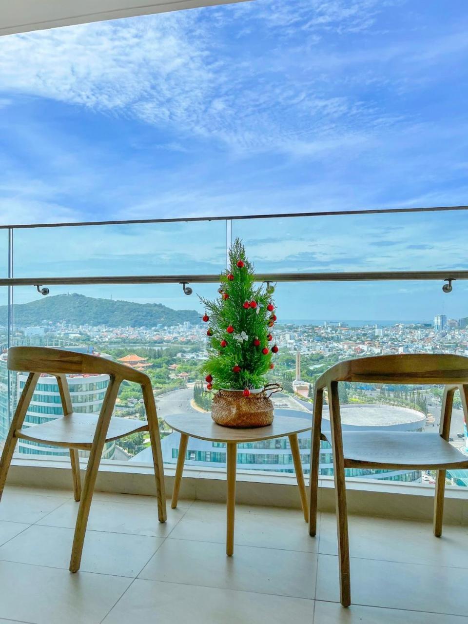 Vung Tau The Song Apartment - Ruby Homestay Eksteriør billede